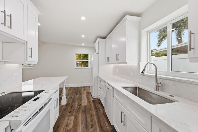 403 Todd Street, Jupiter, FL 33458