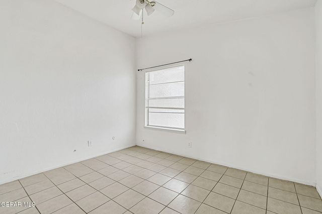 3229 E GLEN Drive, El Paso, TX 79936