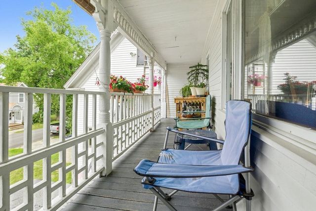17 Bridge Street, Pittsfield, NH 03263