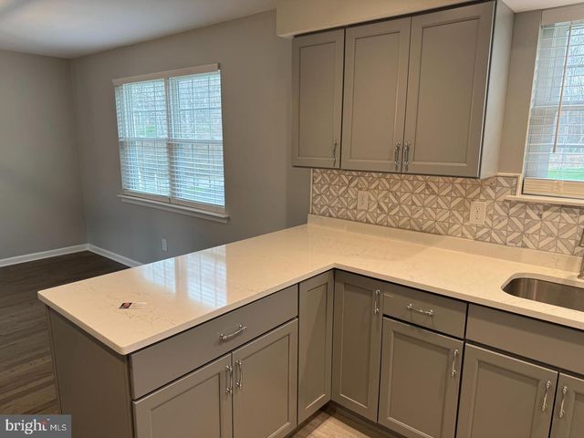 415 PINE CREEK RD, Exton, PA 19341