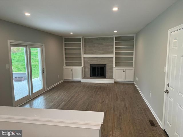415 PINE CREEK RD, Exton, PA 19341