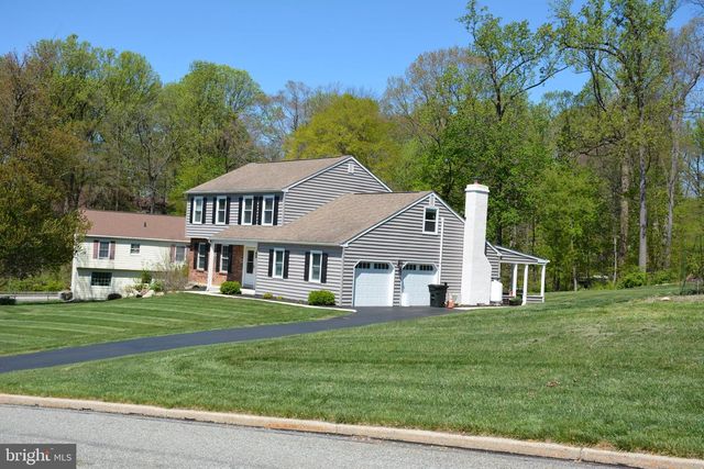 415 PINE CREEK RD, Exton, PA 19341