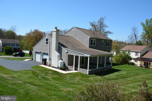 415 PINE CREEK RD, Exton, PA 19341