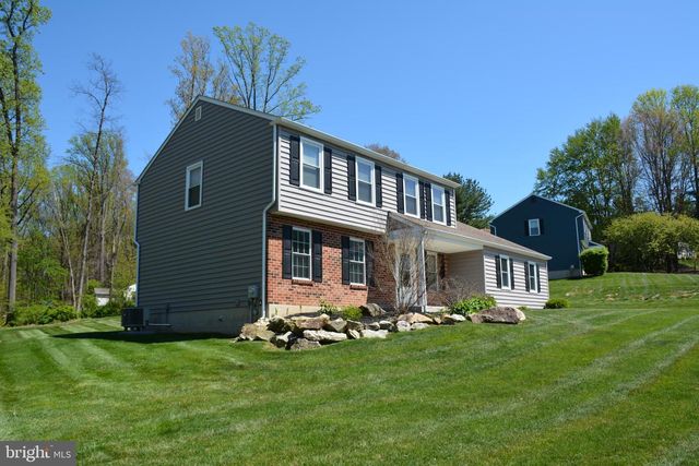 415 PINE CREEK RD, Exton, PA 19341