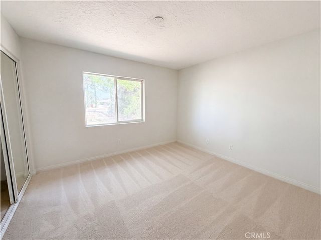 18641 Fairburn Street, Hesperia, CA 92345