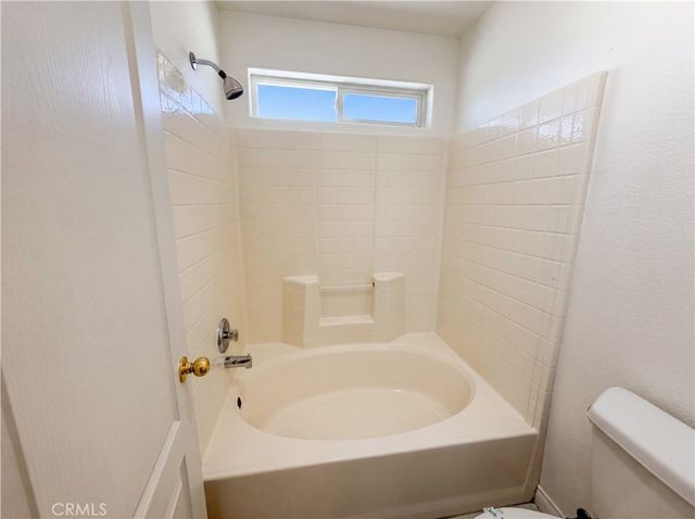 18641 Fairburn Street, Hesperia, CA 92345