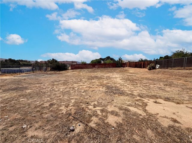 18641 Fairburn Street, Hesperia, CA 92345