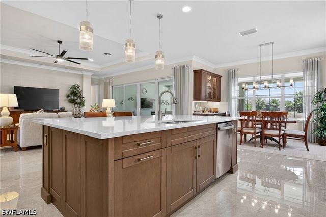 12078 Mimosa ST, Naples, FL 34120