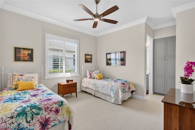 12078 Mimosa ST, Naples, FL 34120