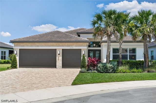 12078 Mimosa ST, Naples, FL 34120