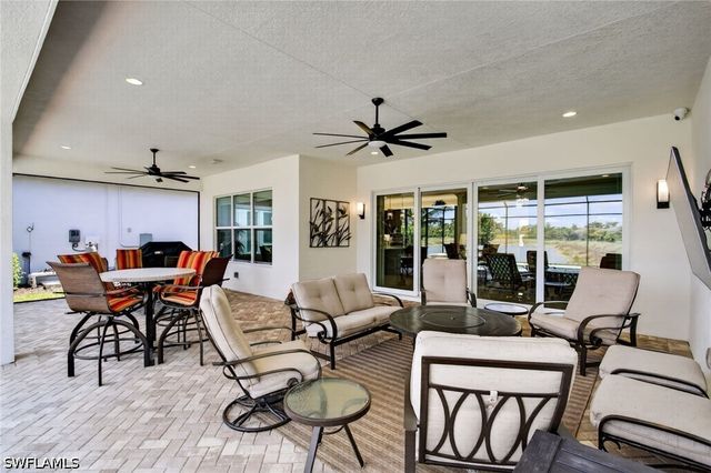 12078 Mimosa ST, Naples, FL 34120