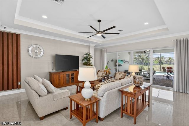 12078 Mimosa ST, Naples, FL 34120