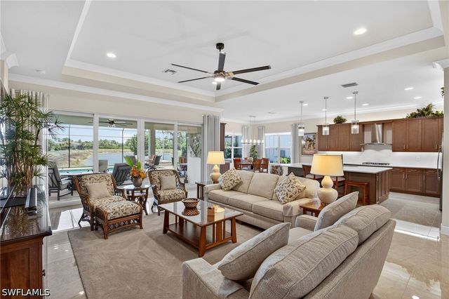 12078 Mimosa ST, Naples, FL 34120