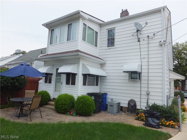4224 W 58th Street, Cleveland, OH 44144