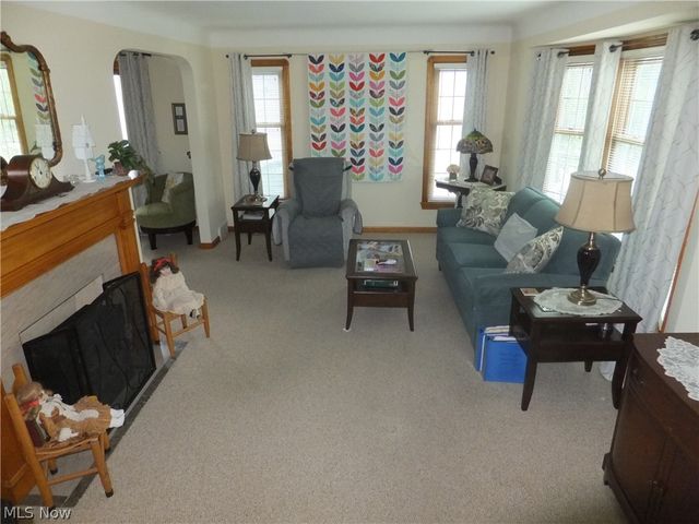 4224 W 58th Street, Cleveland, OH 44144