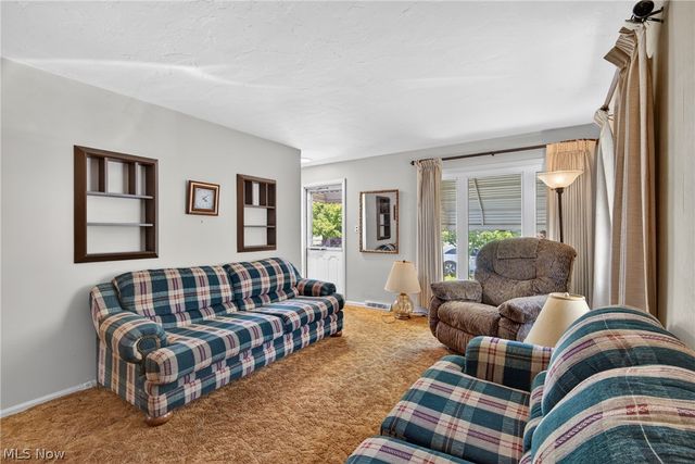 23660 Colbourne Road, Euclid, OH 44123