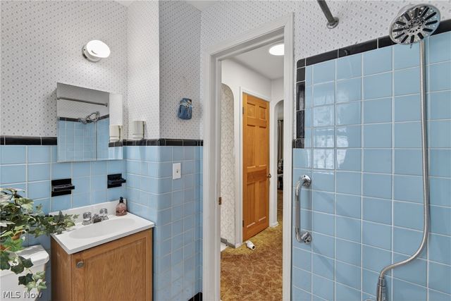 23660 Colbourne Road, Euclid, OH 44123