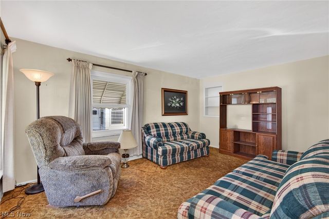 23660 Colbourne Road, Euclid, OH 44123