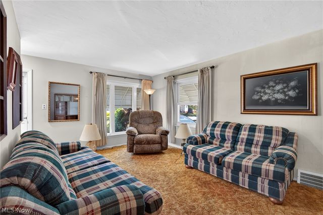 23660 Colbourne Road, Euclid, OH 44123