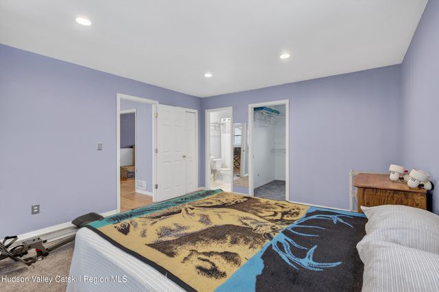 67 Picnic Woods Road, Clintondale, NY 12515