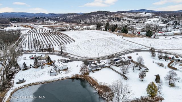 67 Picnic Woods Road, Clintondale, NY 12515