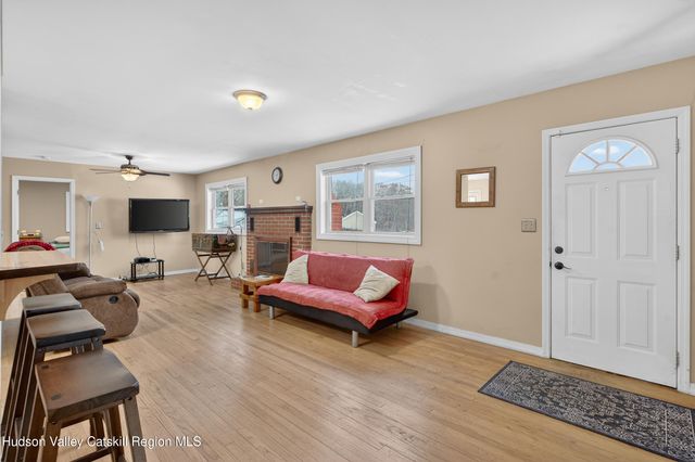 67 Picnic Woods Road, Clintondale, NY 12515