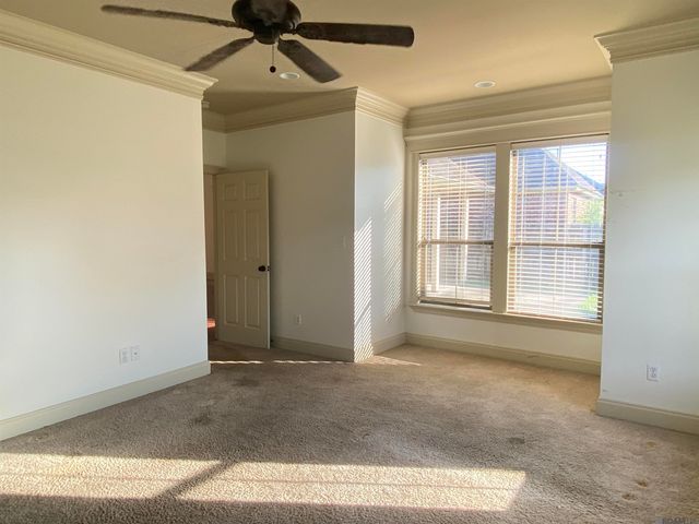 150 Tiger Dr, St Gabriel, LA 70776