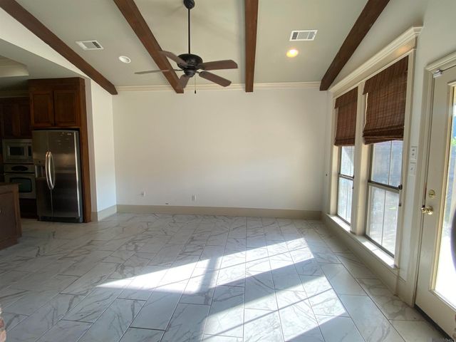 150 Tiger Dr, St Gabriel, LA 70776