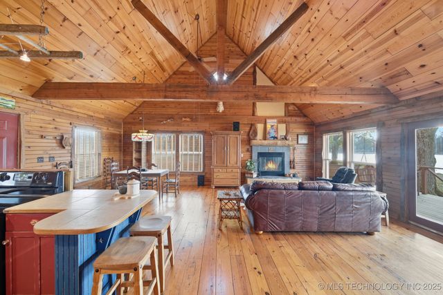 6906 Yonkipin Drive, Claremore, OK 74019