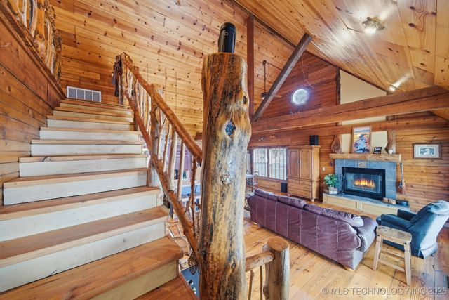 6906 Yonkipin Drive, Claremore, OK 74019