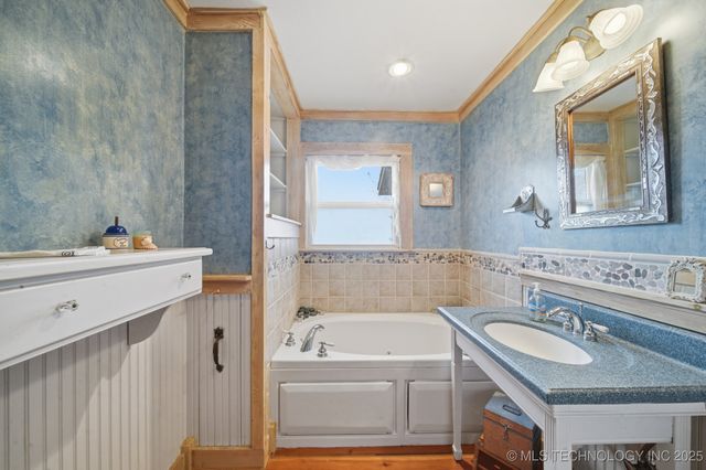 6906 Yonkipin Drive, Claremore, OK 74019