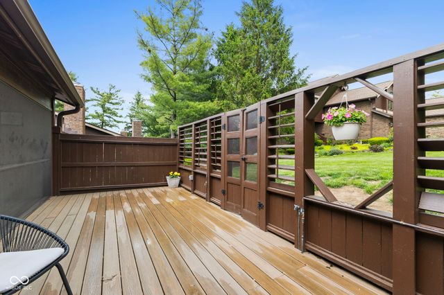 229 Brighton Court, Greenwood, IN 46143
