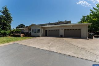 38703 Shady Oak Rd NE, Albany, OR 97322