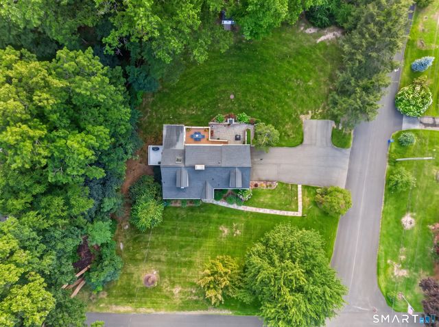 868 Bayberry Lane, Orange, CT 06477