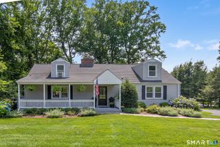 868 Bayberry Lane, Orange, CT 06477