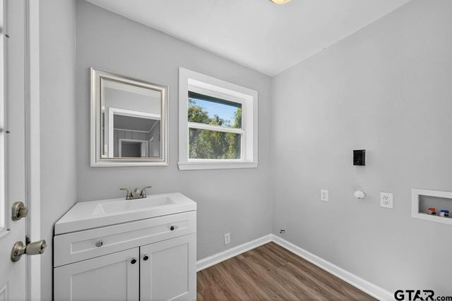 203 W Jordan, Grand Saline, TX 75140