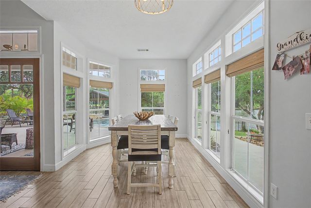 3924 Amanda Court, Dickinson, TX 77539