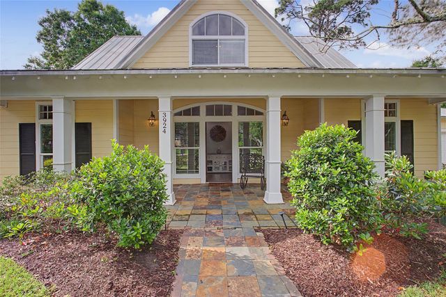 3924 Amanda Court, Dickinson, TX 77539