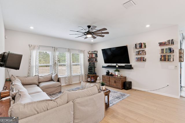 204 Park View Lane, Kingsland, GA 31548