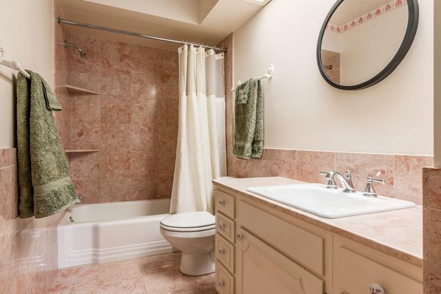 1631 Roxbury Road, F3, Columbus, OH 43212