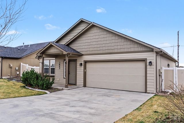 3865 S Windy Ridge Dr, Nampa, ID 83686