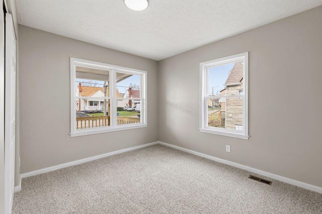 1784 S Champion Avenue, Columbus, OH 43207