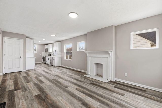 1784 S Champion Avenue, Columbus, OH 43207