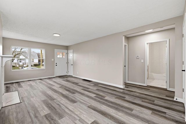 1784 S Champion Avenue, Columbus, OH 43207