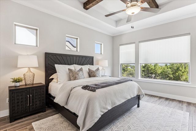 6821 Little Serenity CV, Lago Vista, TX 78645