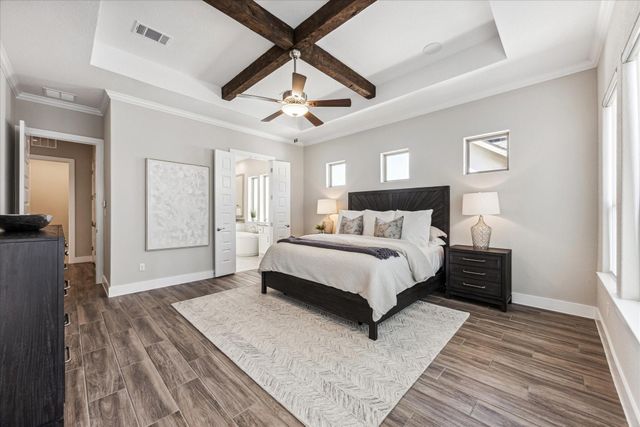 6821 Little Serenity CV, Lago Vista, TX 78645