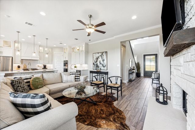 6821 Little Serenity CV, Lago Vista, TX 78645