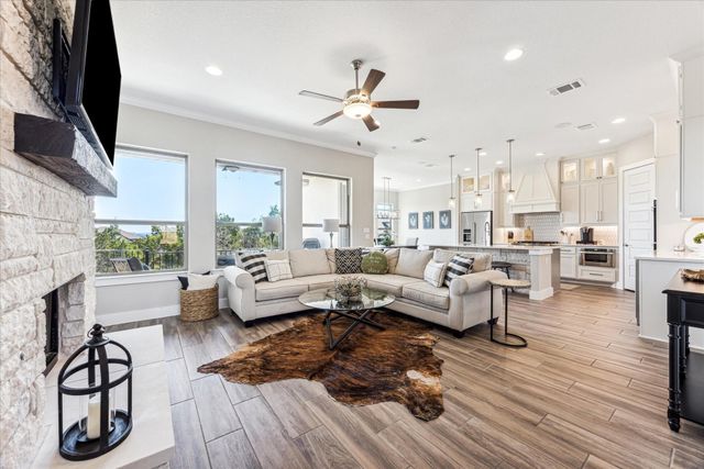 6821 Little Serenity CV, Lago Vista, TX 78645