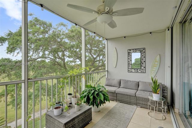 2651 S Course Dr 410, Pompano Beach, FL 33069