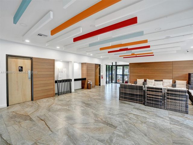 2651 S Course Dr 410, Pompano Beach, FL 33069